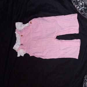 Infant outfit